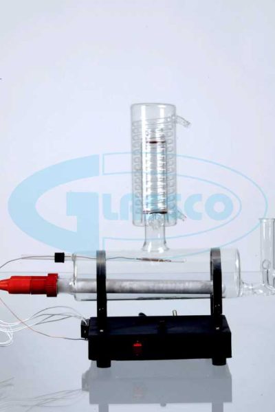 Single water distillation horizontal model with inbuilt safety cutoff